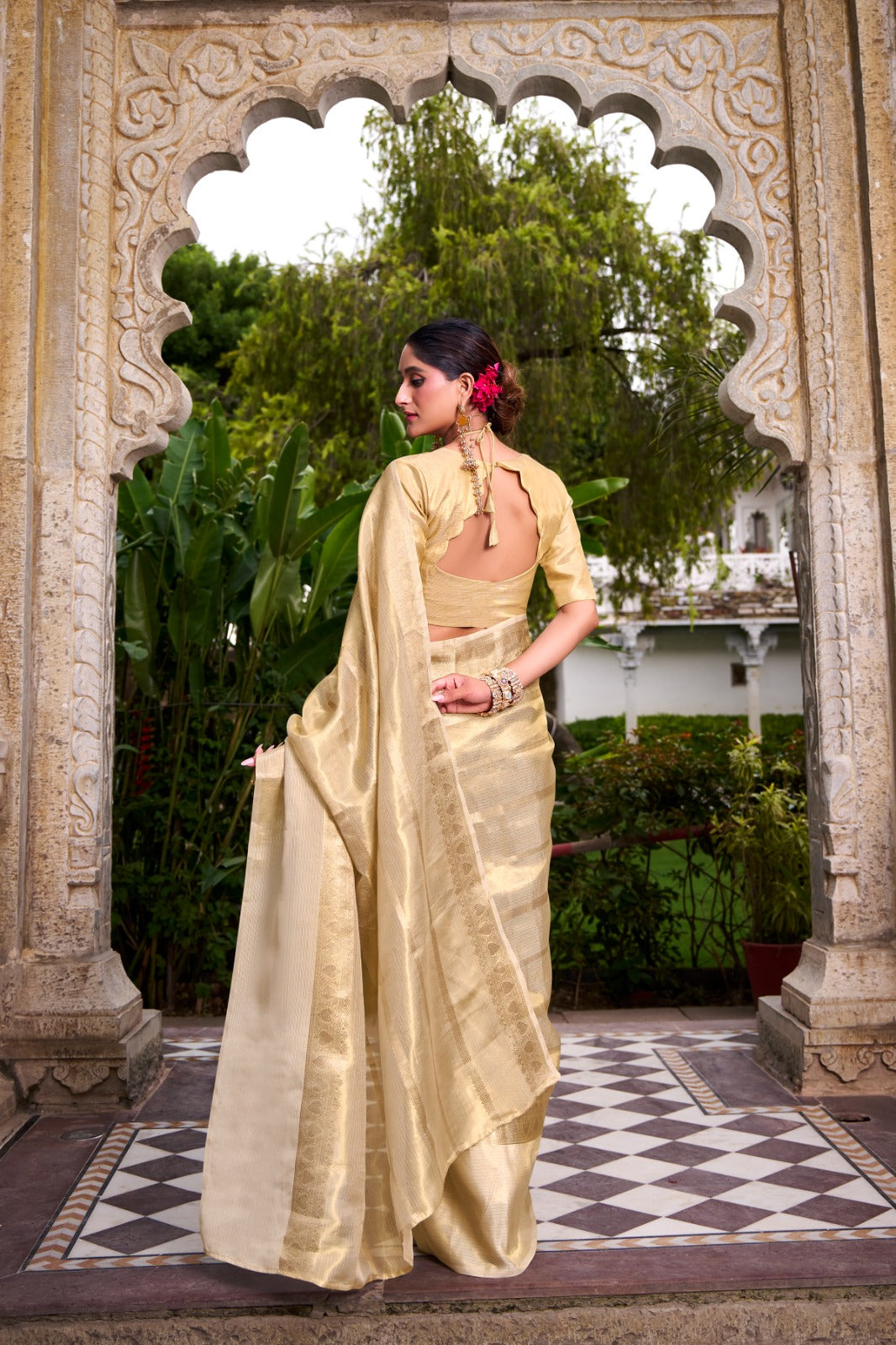 SAHURI - SAREE